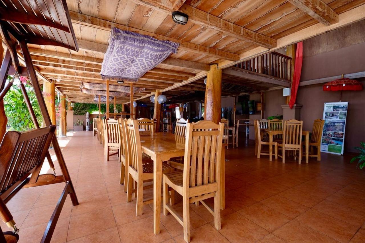 Mario Hotel And Cafe Weetebula Extérieur photo